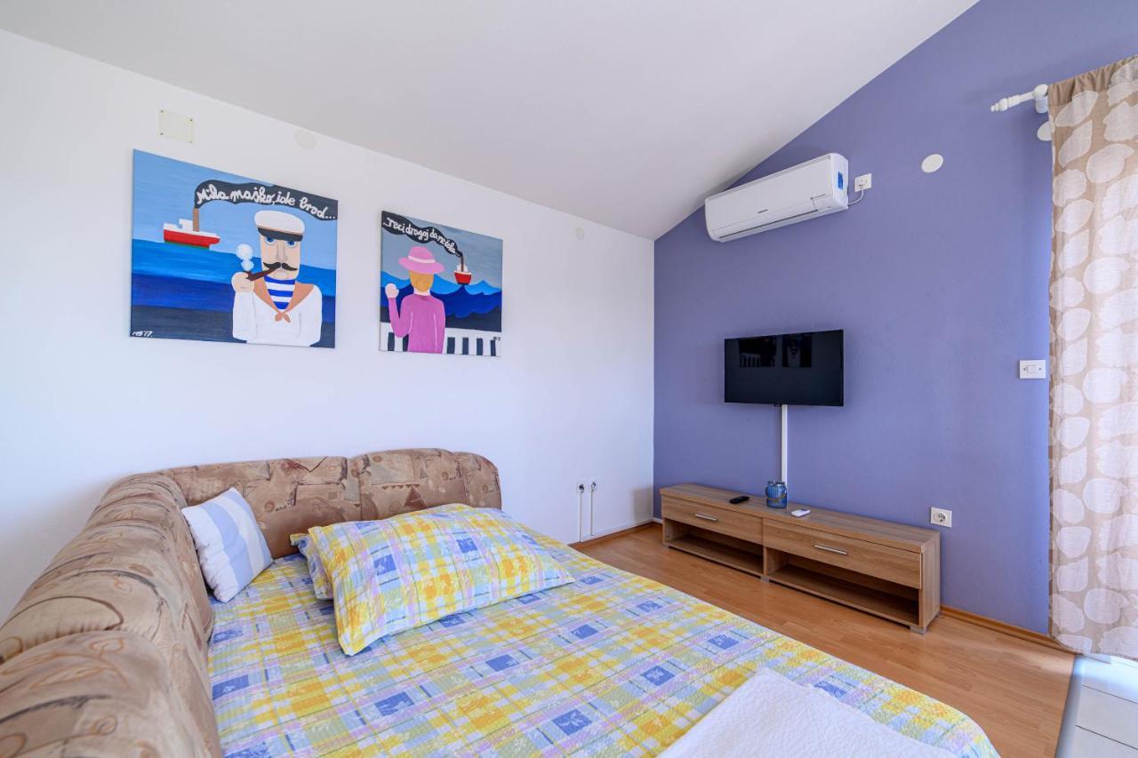Apartman More Sibenik Bagian luar foto