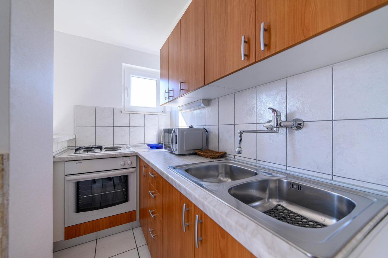 Apartman More Sibenik Bagian luar foto