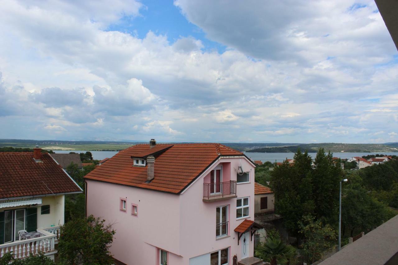 Apartman More Sibenik Bagian luar foto